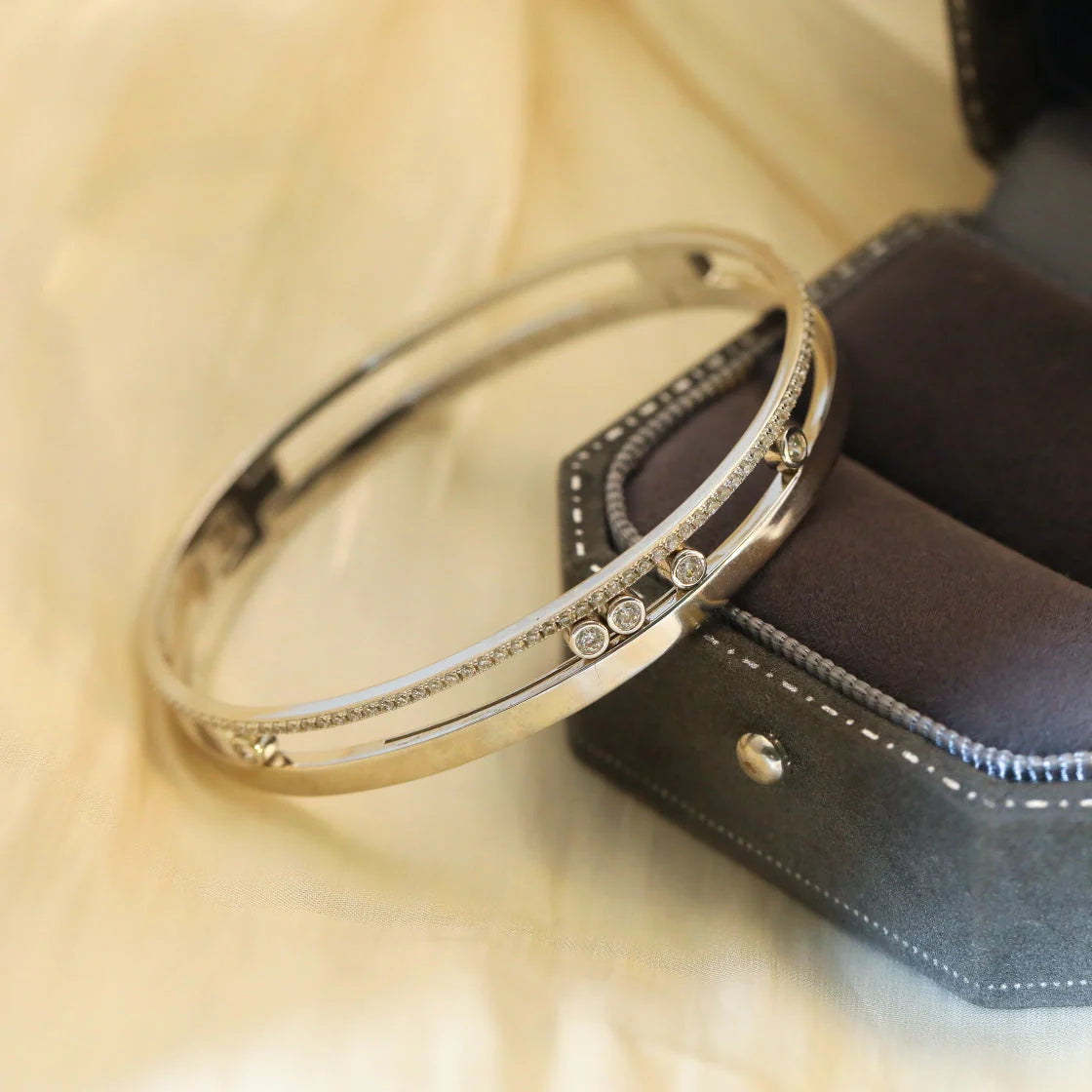[Polaidi Jewelry]Move Romane Diamond Bangle Bracelet