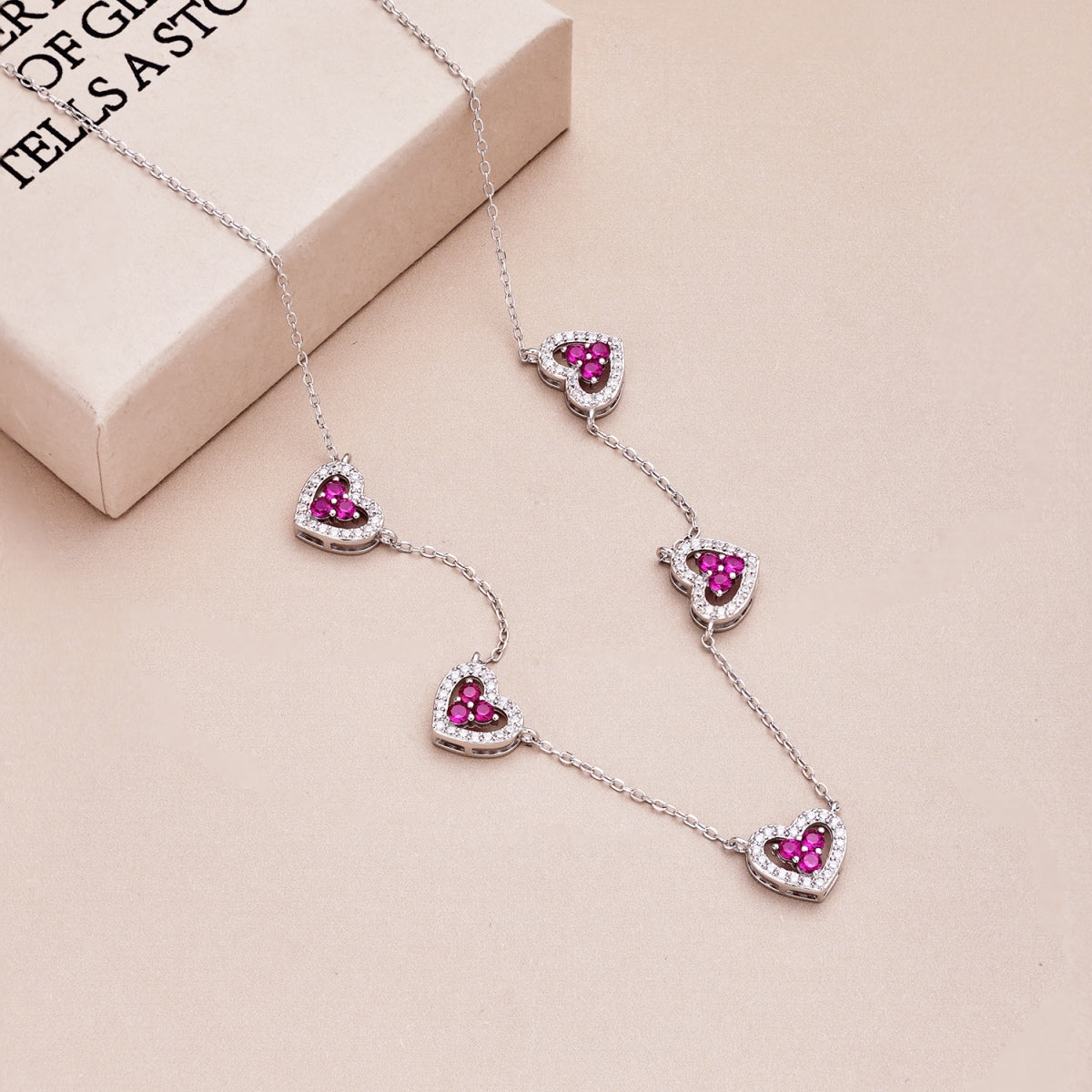 [Polaidi Jewelry]Sparkling Five Heart Necklace