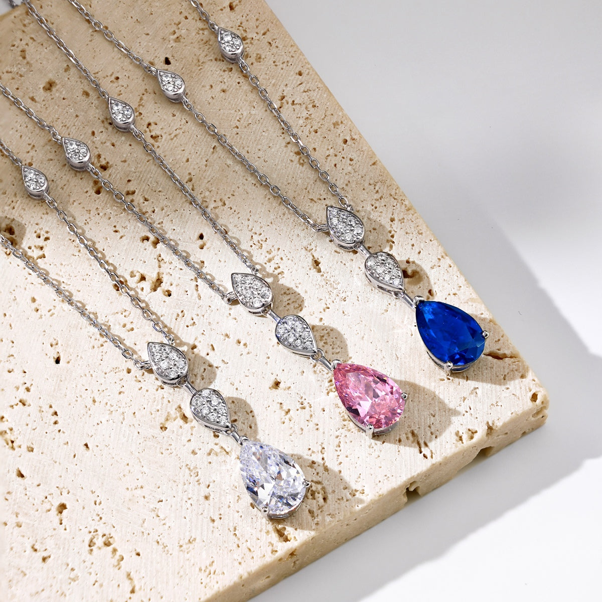[Polaidi Jewelry]Dazzling Pear Cut Necklace