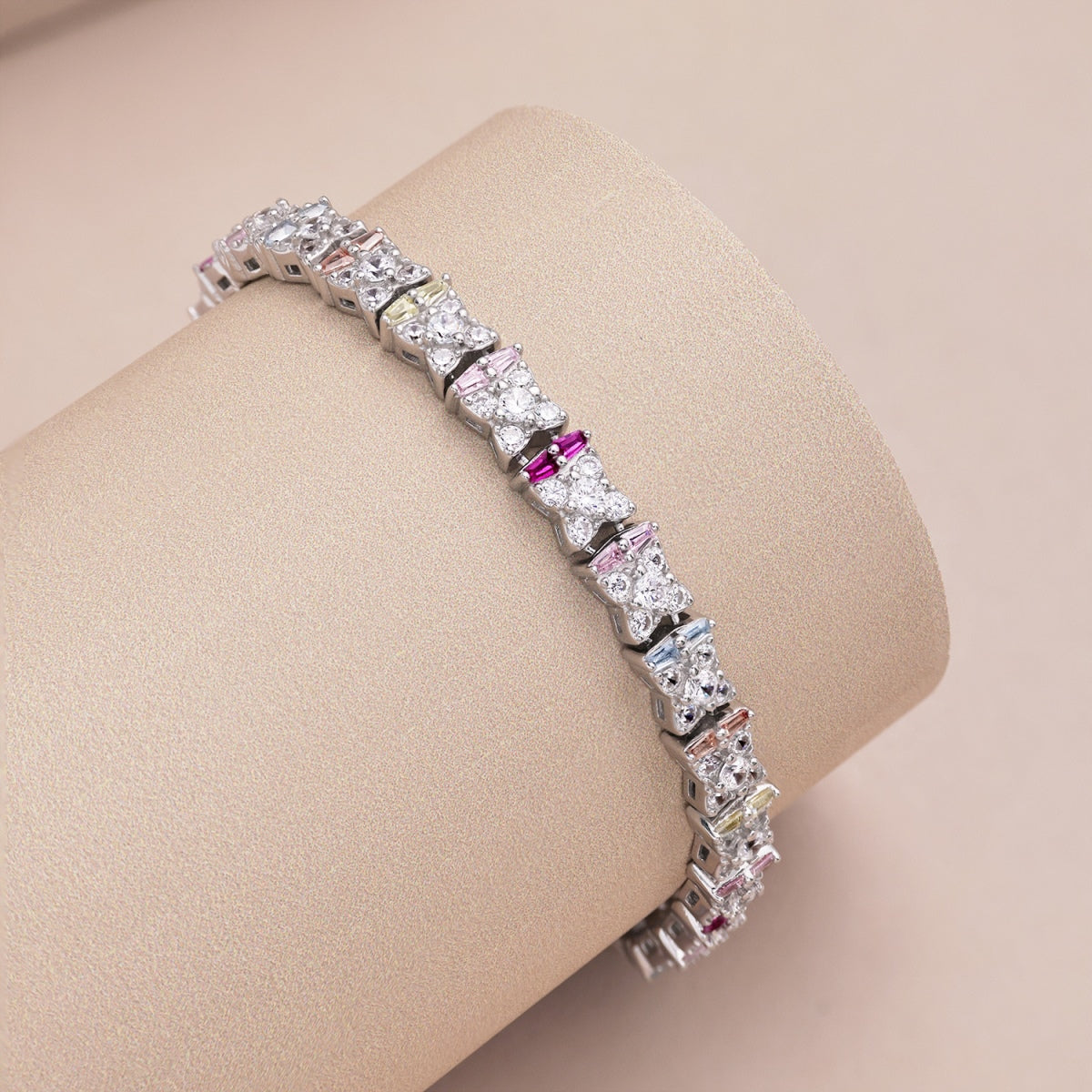 [Polaidi Jewelry]Unique Colorful Flower Shape Daily Bracelet