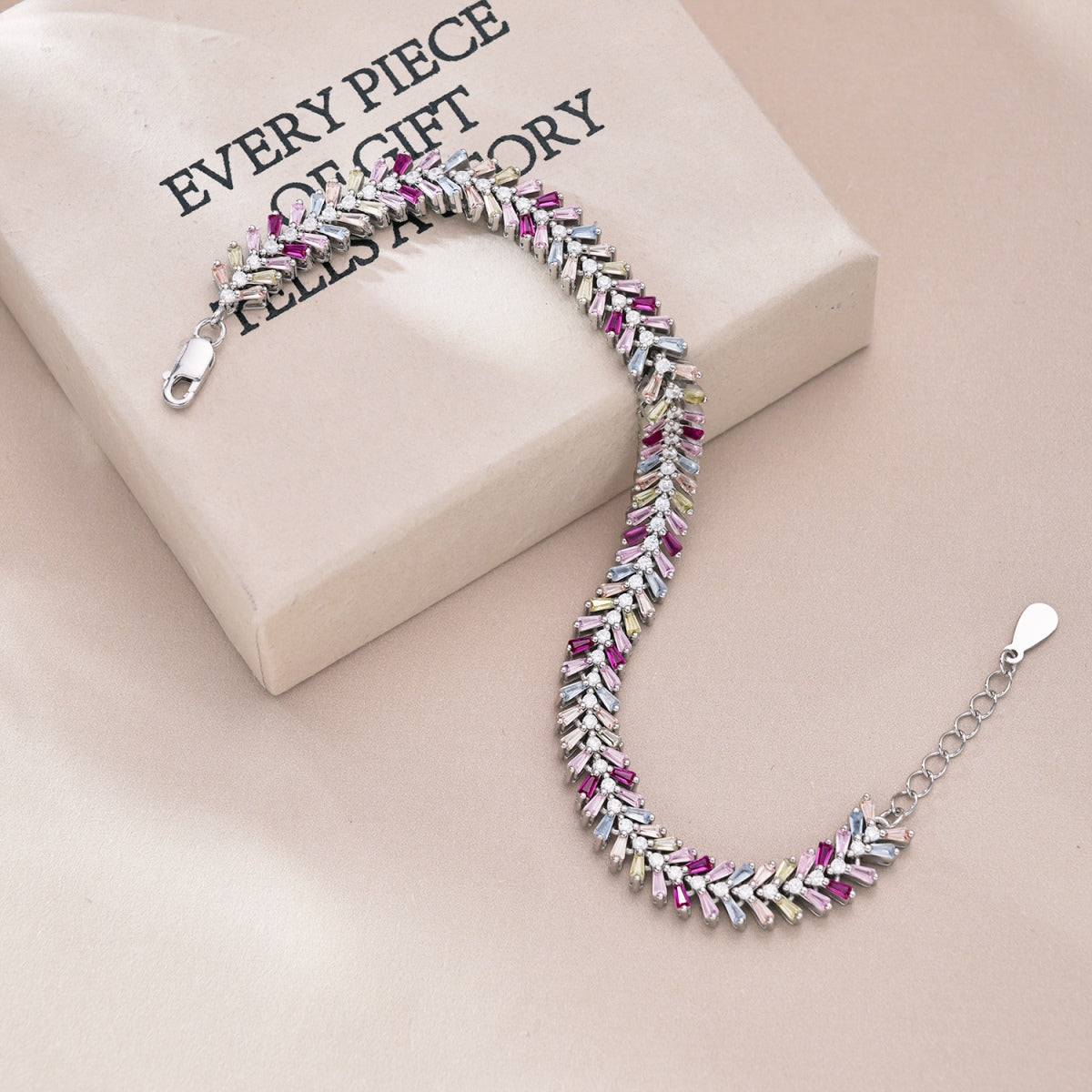 [Polaidi Jewelry]Dainty Radiant Emerald Cut Daily Bracelet