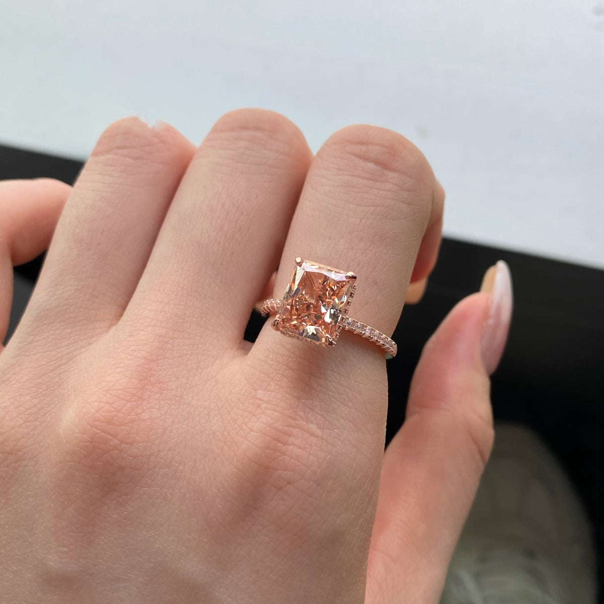 [Polaidi Jewelry]4.0 Carat Luxurious Engagement Ring