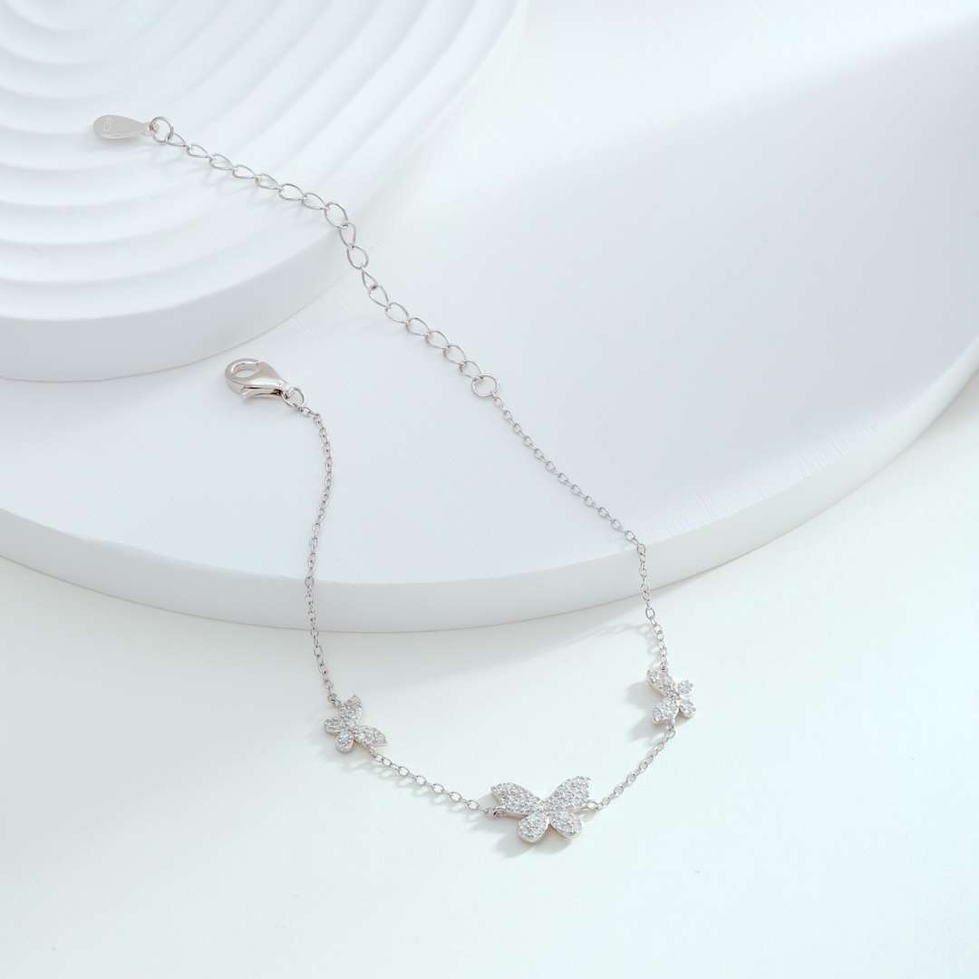 [Polaidi Jewelry]Delicate Butterfly Pendant Bracelet