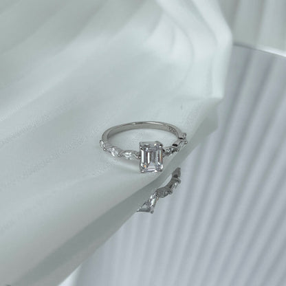 [Polaidi Jewelry]1.0 Carat Dainty Resplendent Radiant Cut Daily Ring