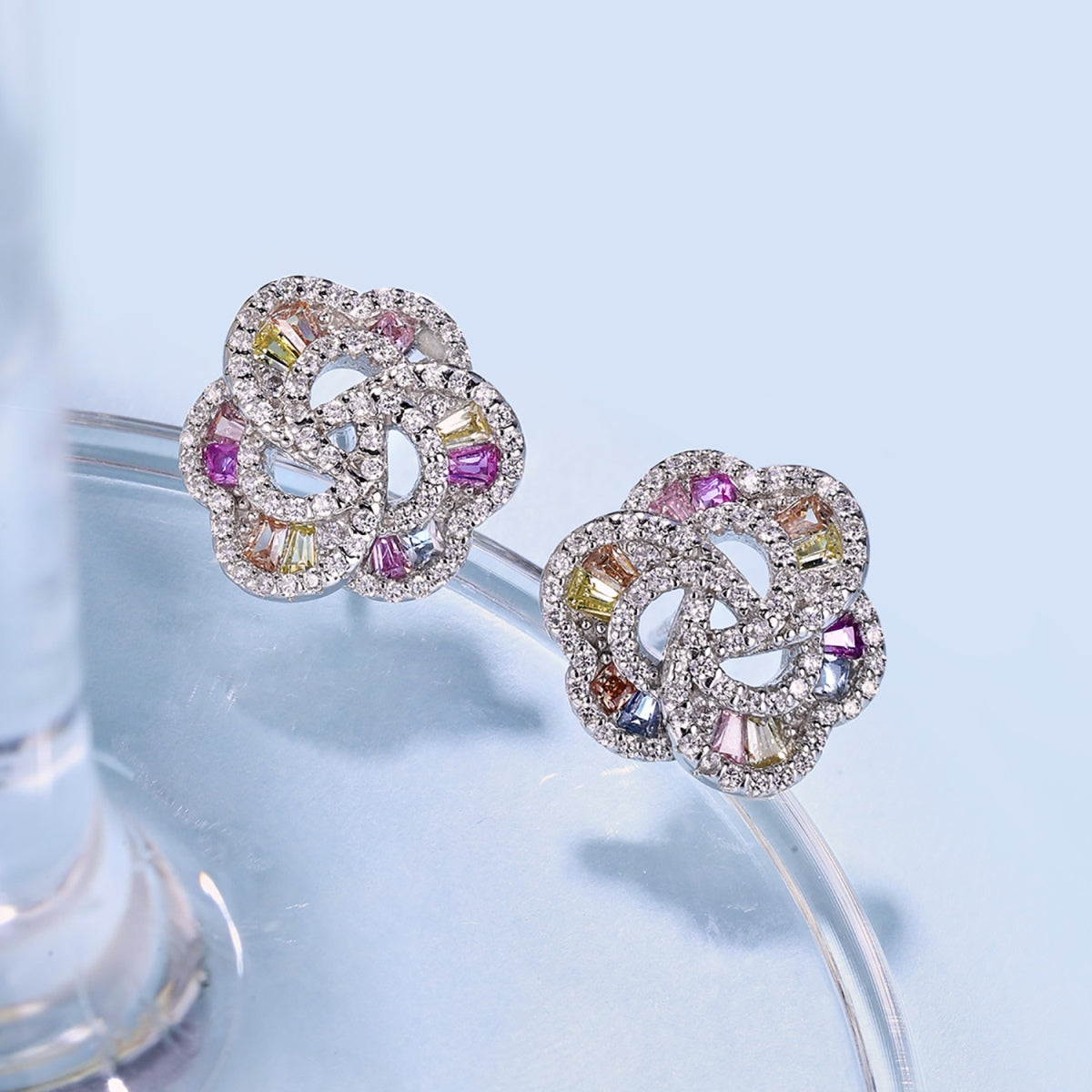 [Polaidi Jewelry]Exquisite Flower Shape Daily Earrings