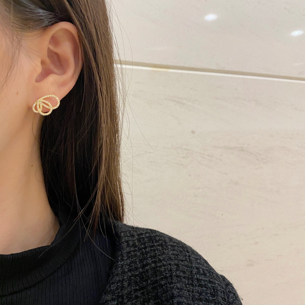[Polaidi Jewelry]Exquisite Butterfly Shape Earrings