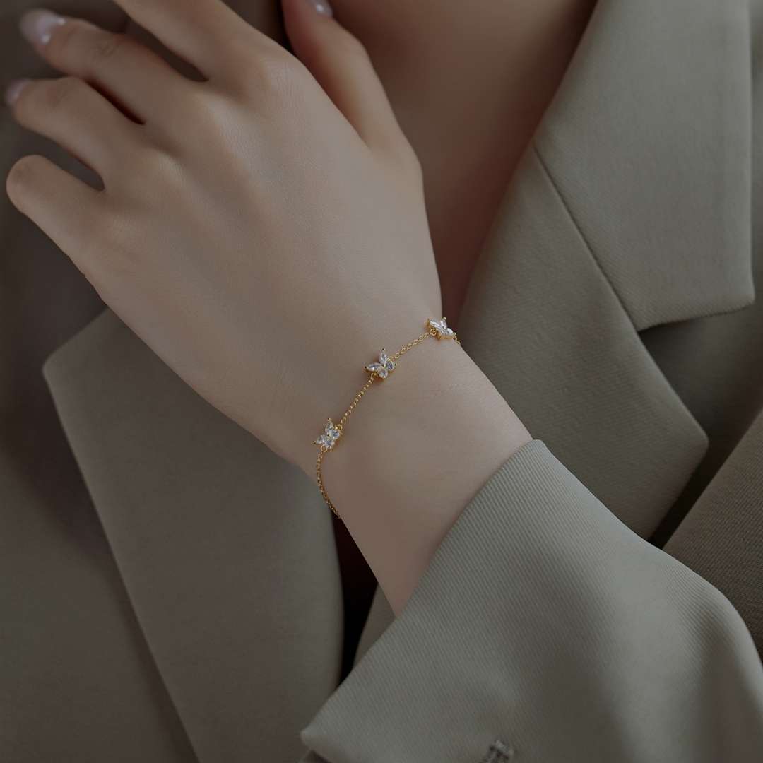 [Polaidi Jewelry]Radiant Butterfly Shape Necklace