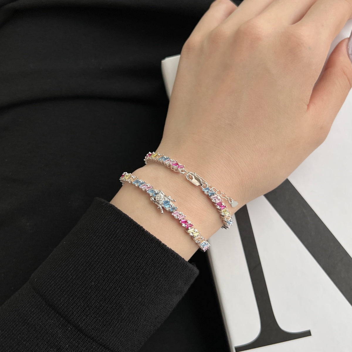[Polaidi Jewelry]Ornate Sparkling Multi Cut Party Bracelet