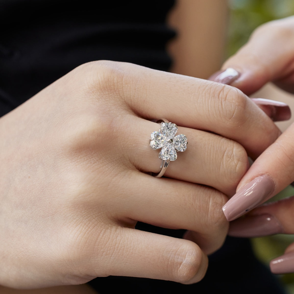 [Polaidi Jewelry]Heart-shaped Four-Leaf Clover Ball Ring