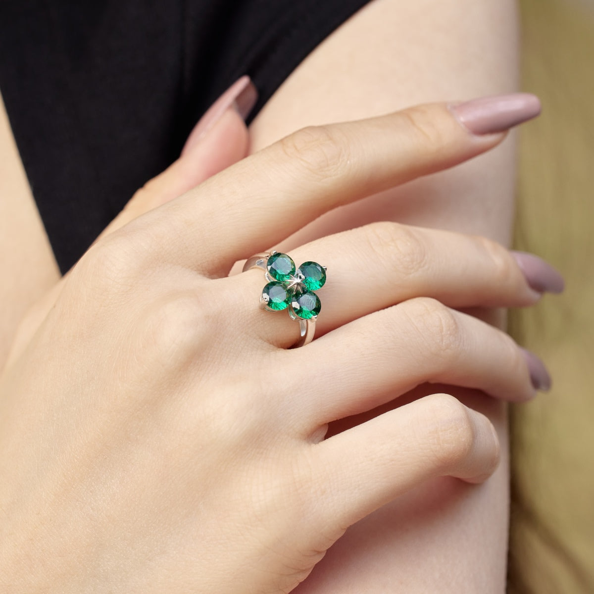 [Polaidi Jewelry]Four-Leaf Clover Eight-Pointed Star Ring