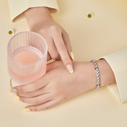 [Polaidi Jewelry]Dainty Exquisite Flower Shape Daily Bracelet