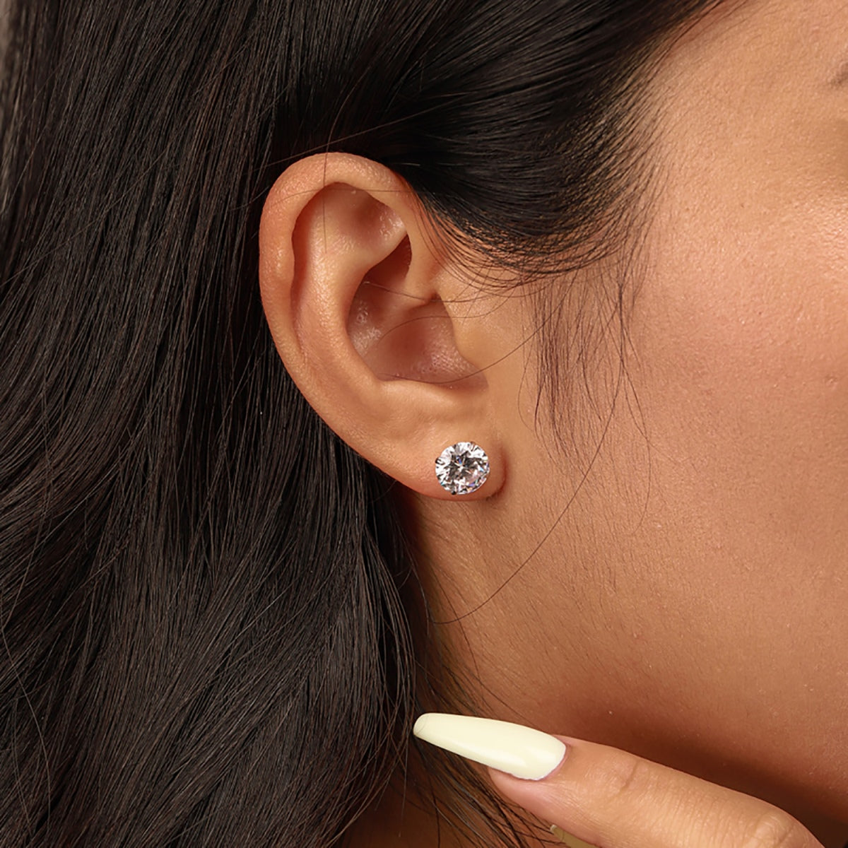 [Polaidi Jewelry]Stylish Shiny Round Center Stone Stud Earrings
