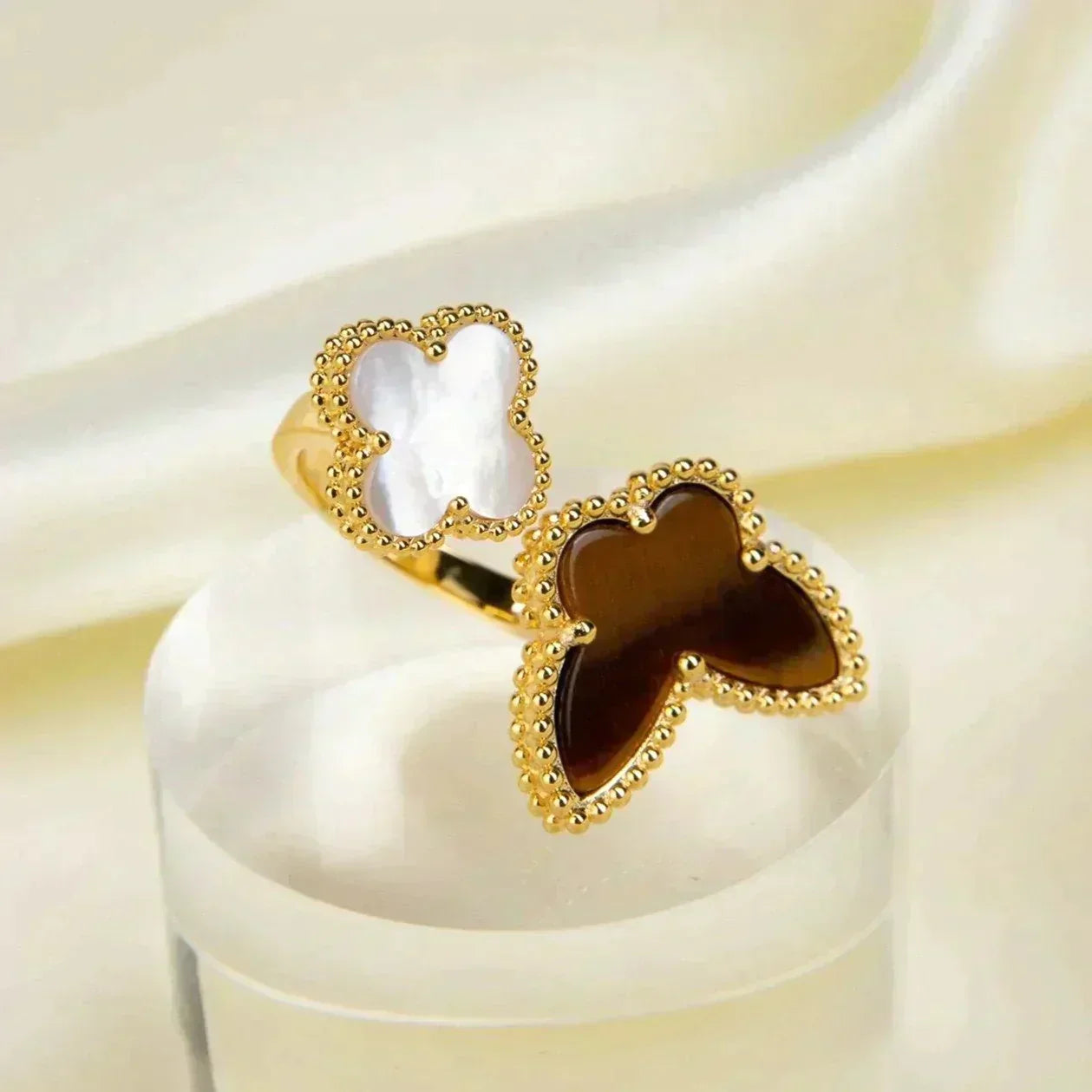 [：Polaidi Jewelry]ラッキー・ビトウィーン・ザ・フィンガーリング