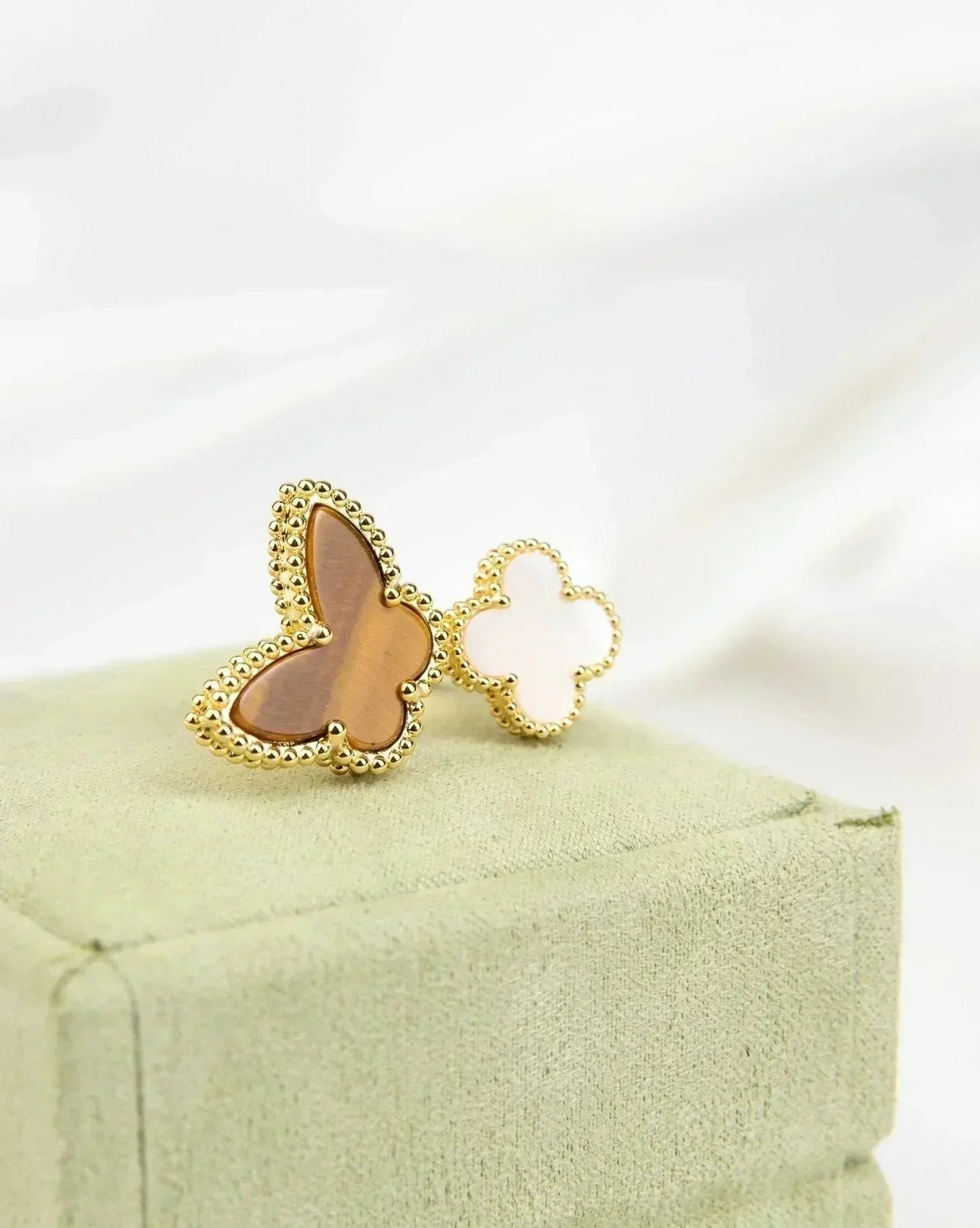 [Polaidi Jewelry]LUCKY BETWEEN THE FINGER RING