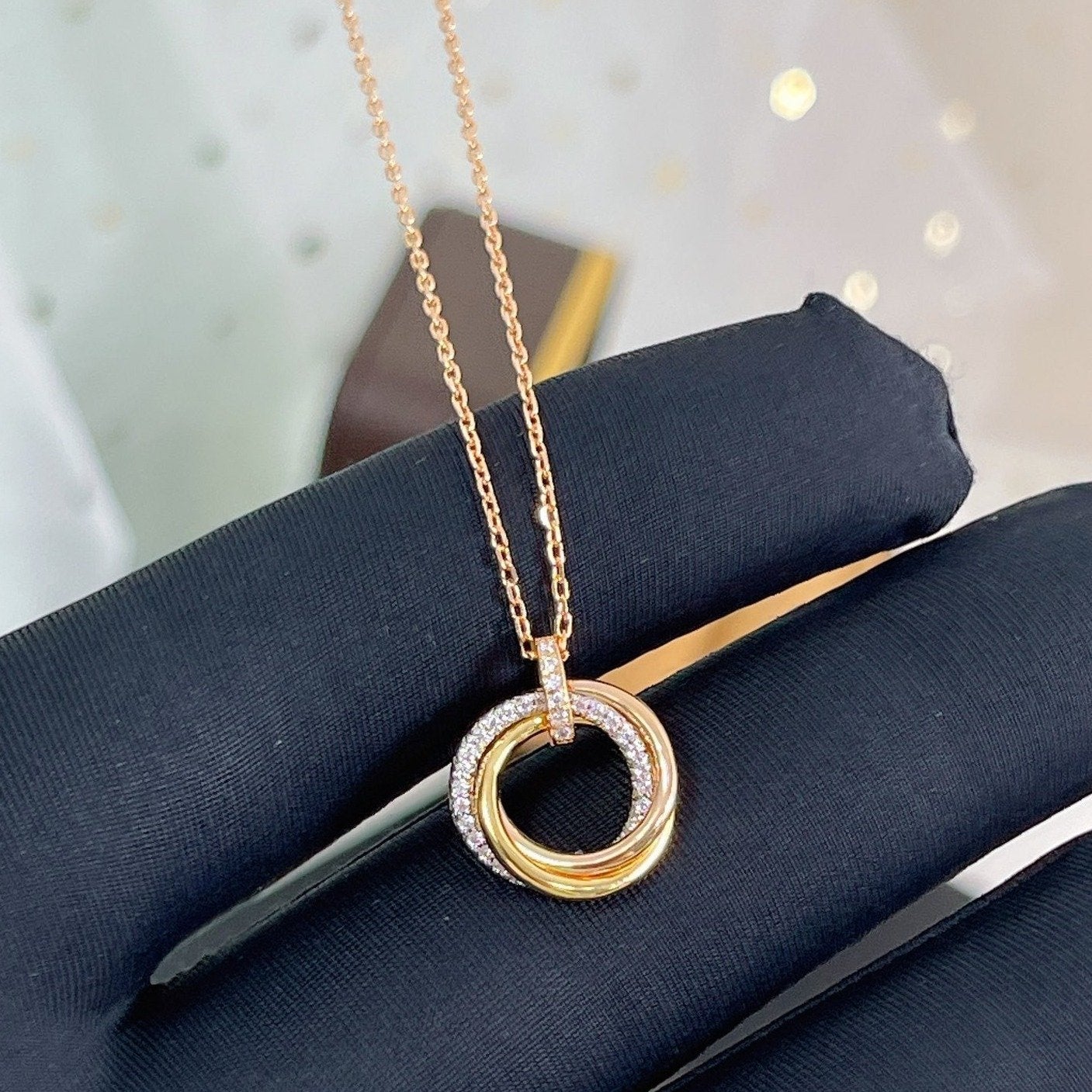 [Polaidi Jewelry]TRINITY NECKLACE SILVER GOLD PINK GOLD DIAMONDS