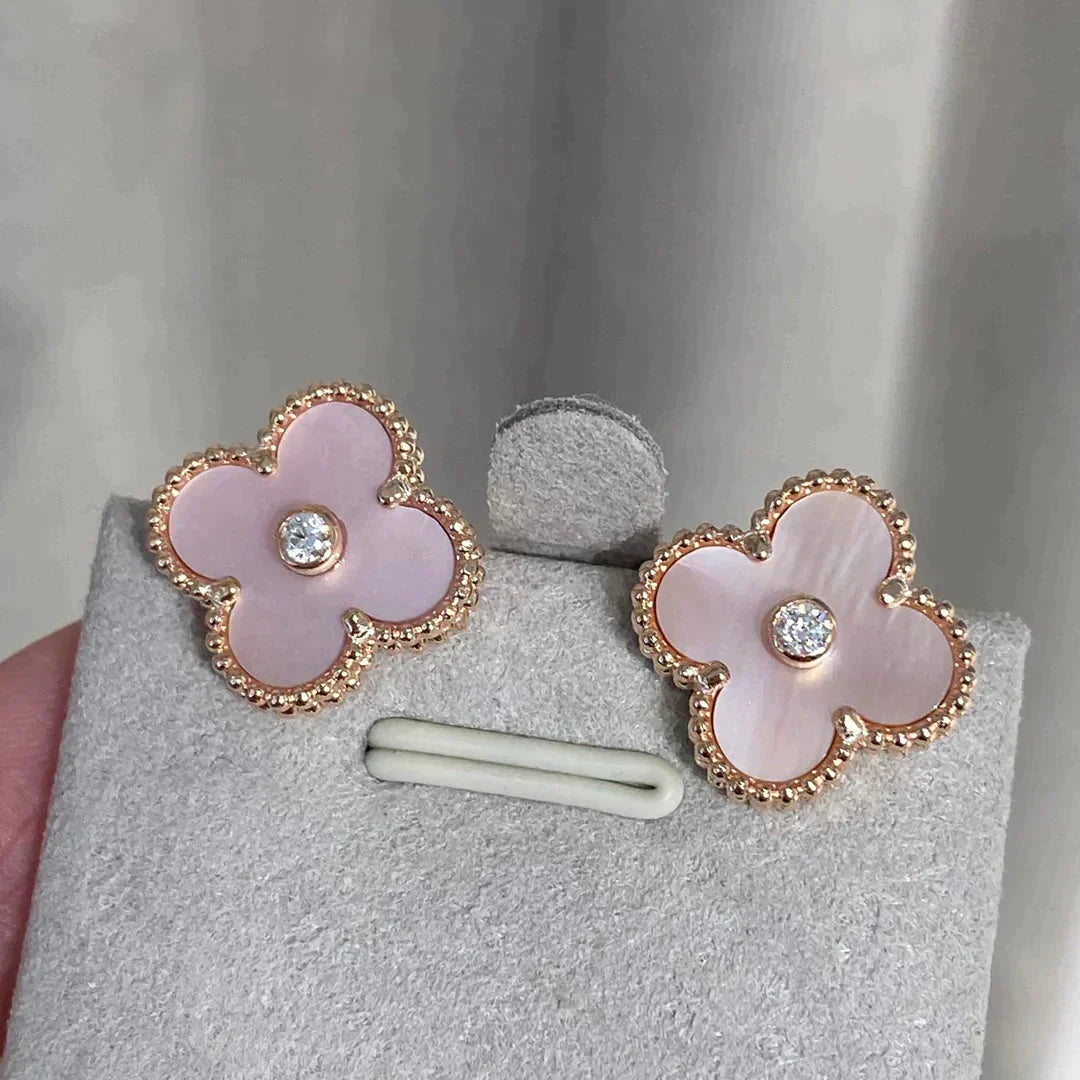 [：Polaidi Jewelry]CLOVER MEDIUM 1 MOTIFS マザーオブパール ダイヤモンド ピアス