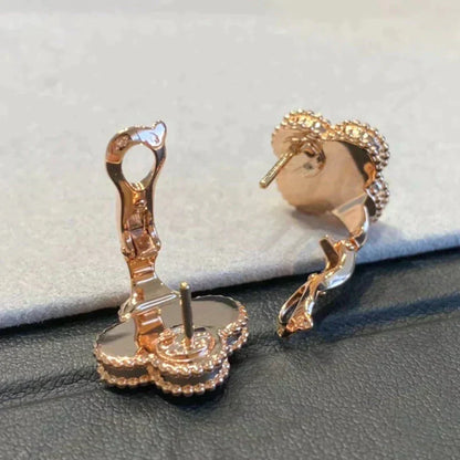 [：Polaidi Jewelry]クローバー ミディアム 1モチーフ グレーマザーオブパール ダイヤモンドピアス