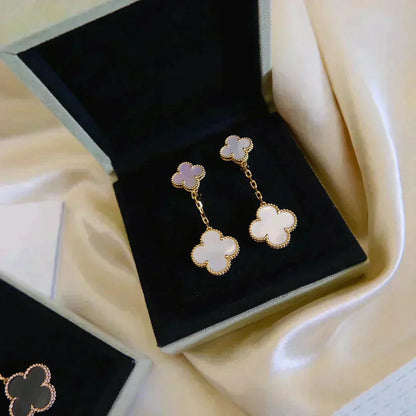 [Polaidi Jewelry]CLOVER 2 MOTIF WHITE MOP EARRINGS
