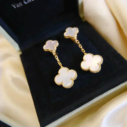 [：Polaidi Jewelry]CLOVER 2 MOTIF WHITE MOP EARRINGS