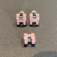 [Polaidi Jewelry ]MINI POP H SILVER EARRINGS PINK