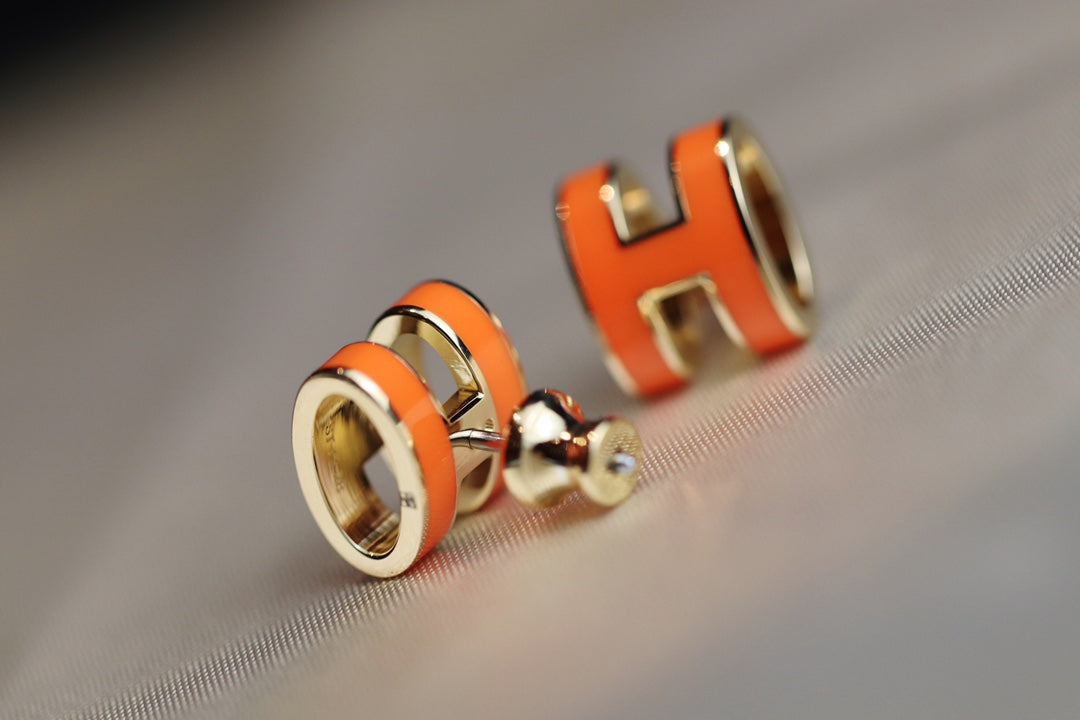[：Polaidi Jewelry]MINI POP H EARRINGS ORANGE