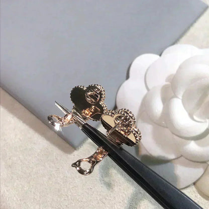 [Polaidi Jewelry]CLOVER MEDIUM 1 MOTIFS  PINK MOP DIAMOND EARRINGS