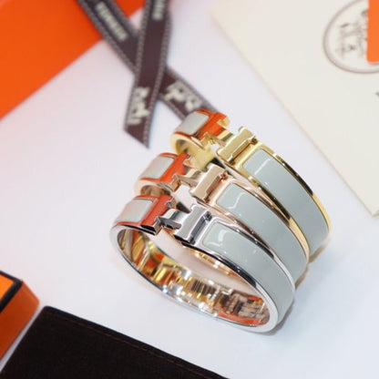 [：Polaidi Jewelry]H LIGHT BLUE BRACELET