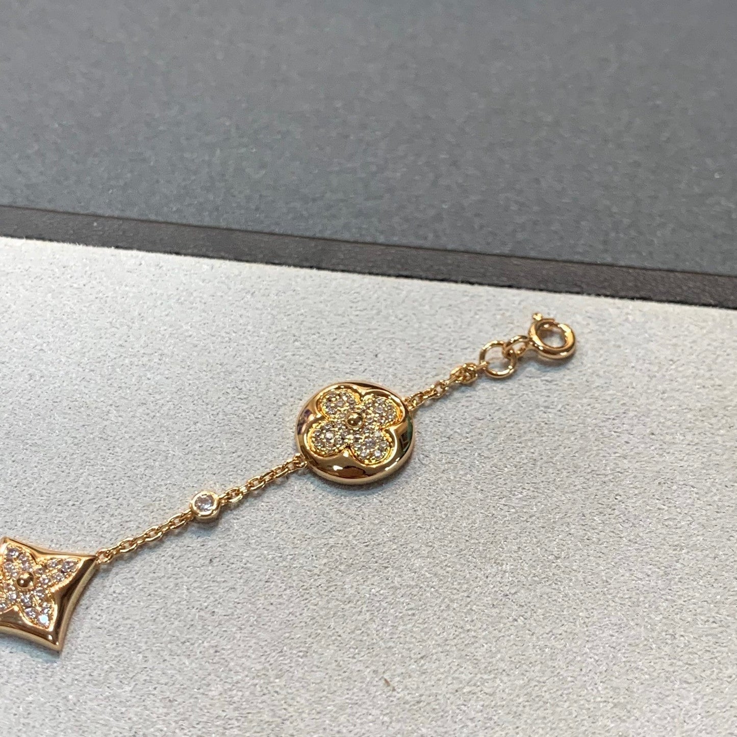 [Polaidi Jewelry]STAR AND SUN 4 MOTIFS GOLD DIAMONDS BRACELET