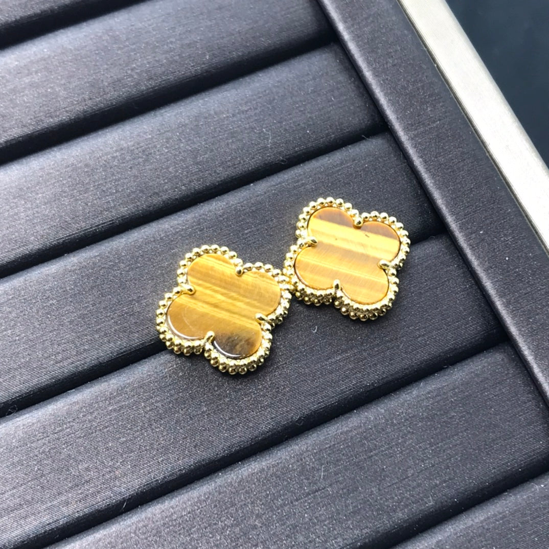 [Polaidi Jewelry]CLOVER MEDIUM 1 MOTIFS TIGER EYE EARRINGS