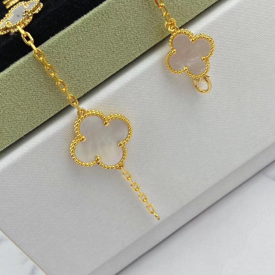 [：Polaidi Jewelry]マジック クローバー マザーオブパール ブレスレット 5モチーフ