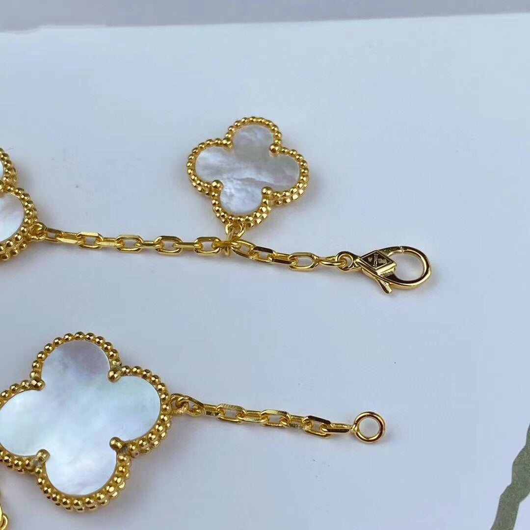 [：Polaidi Jewelry]マジック クローバー マザーオブパール ブレスレット 5モチーフ