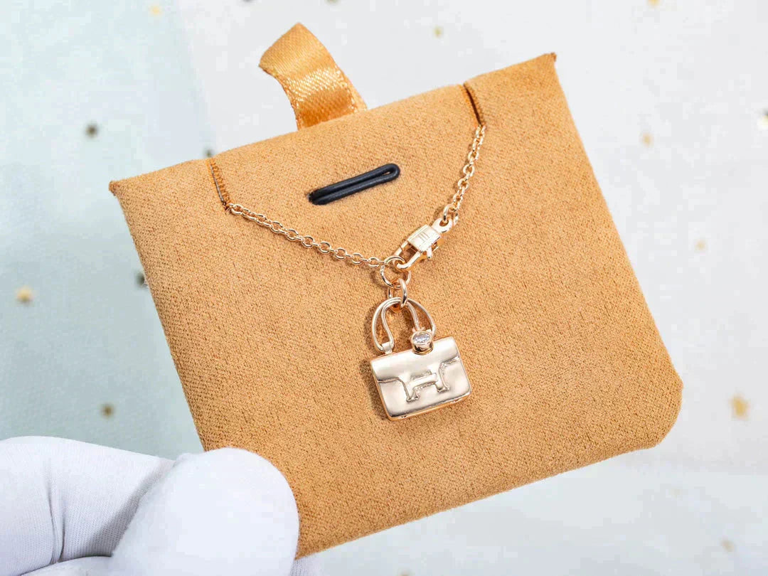 [Polaidi Jewelry]AMULETTE PEDANT ROSE GOLD NECKLACE
