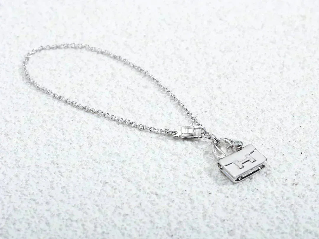 [：Polaidi Jewelry]AMULETTE PEDANT SILVER NECKLACE