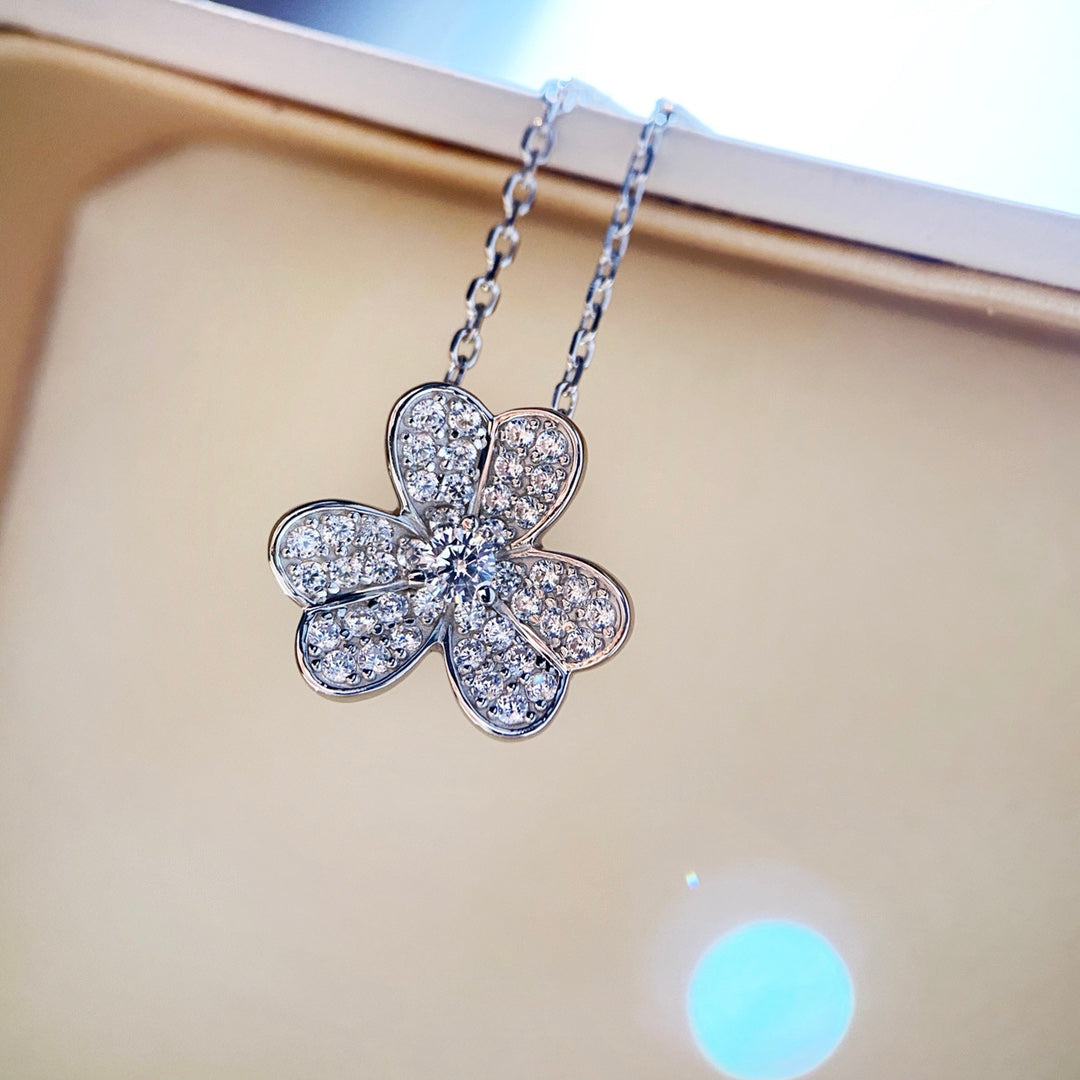 [：Polaidi Jewelry]CLOVER DIAMOND NECKLACE SILVER