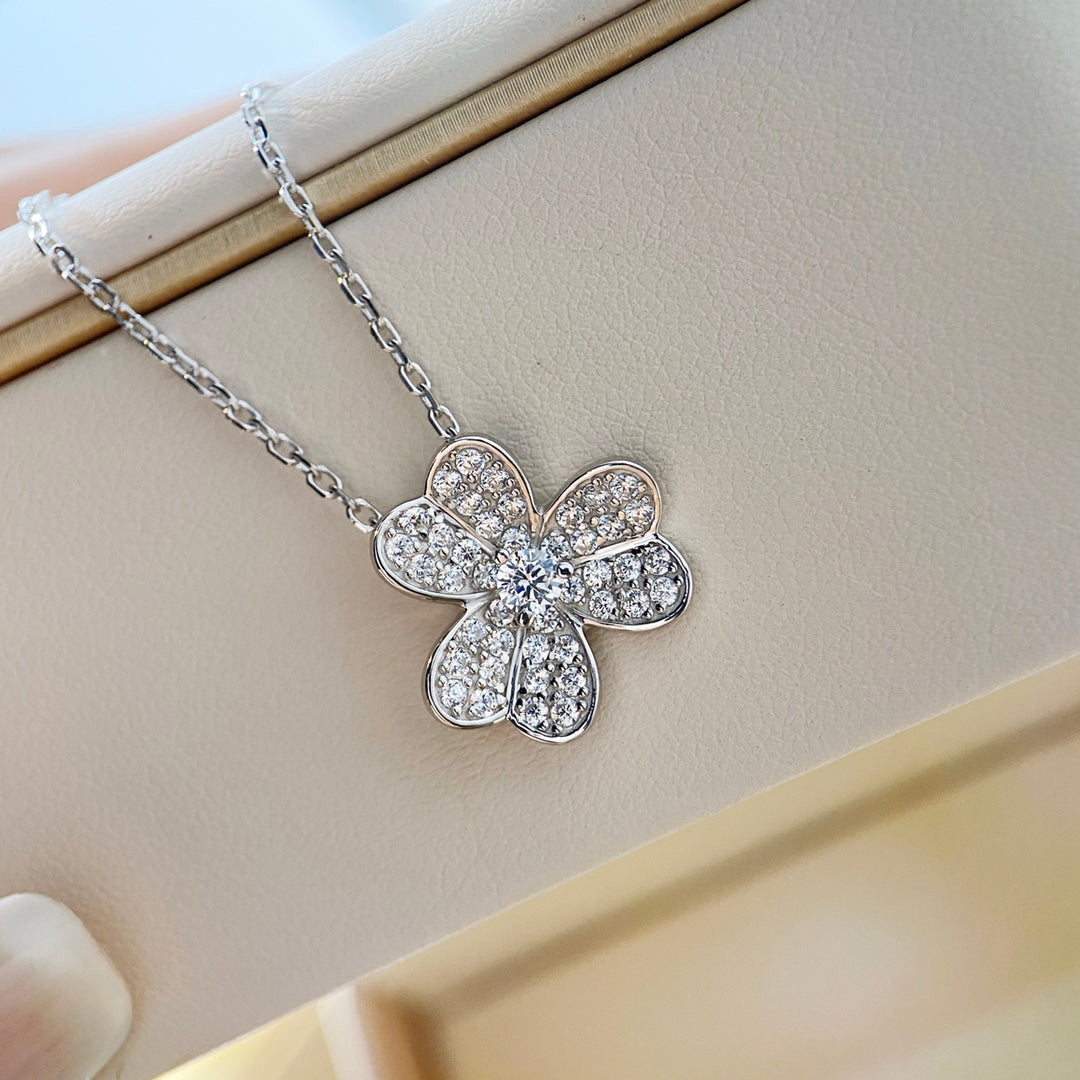 [：Polaidi Jewelry]CLOVER DIAMOND NECKLACE SILVER