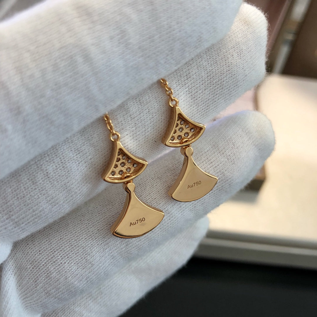 [Polaidi Jewelry]DREAM EARRINGS 3 MOTIFS DIAMOND MOP PINK GOLD