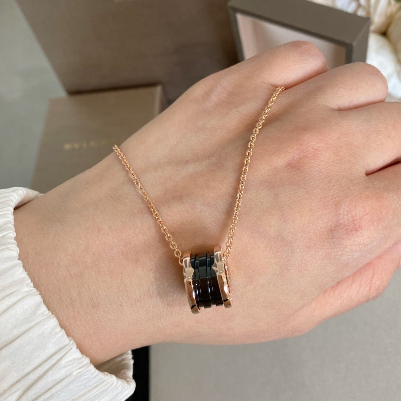 [Polaidi Jewelry]ZERO 1 BLACK CERAMIC PINK GOLD NECKLACE