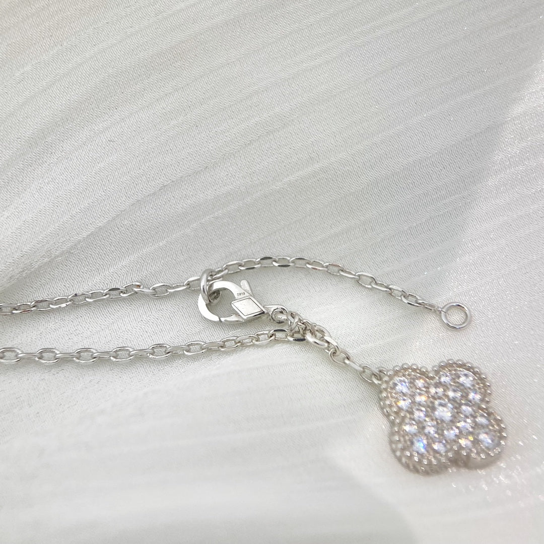 [：Polaidi Jewelry]CLOVER 5 MOTIFS SILVER DIAMONDS NECKLACE