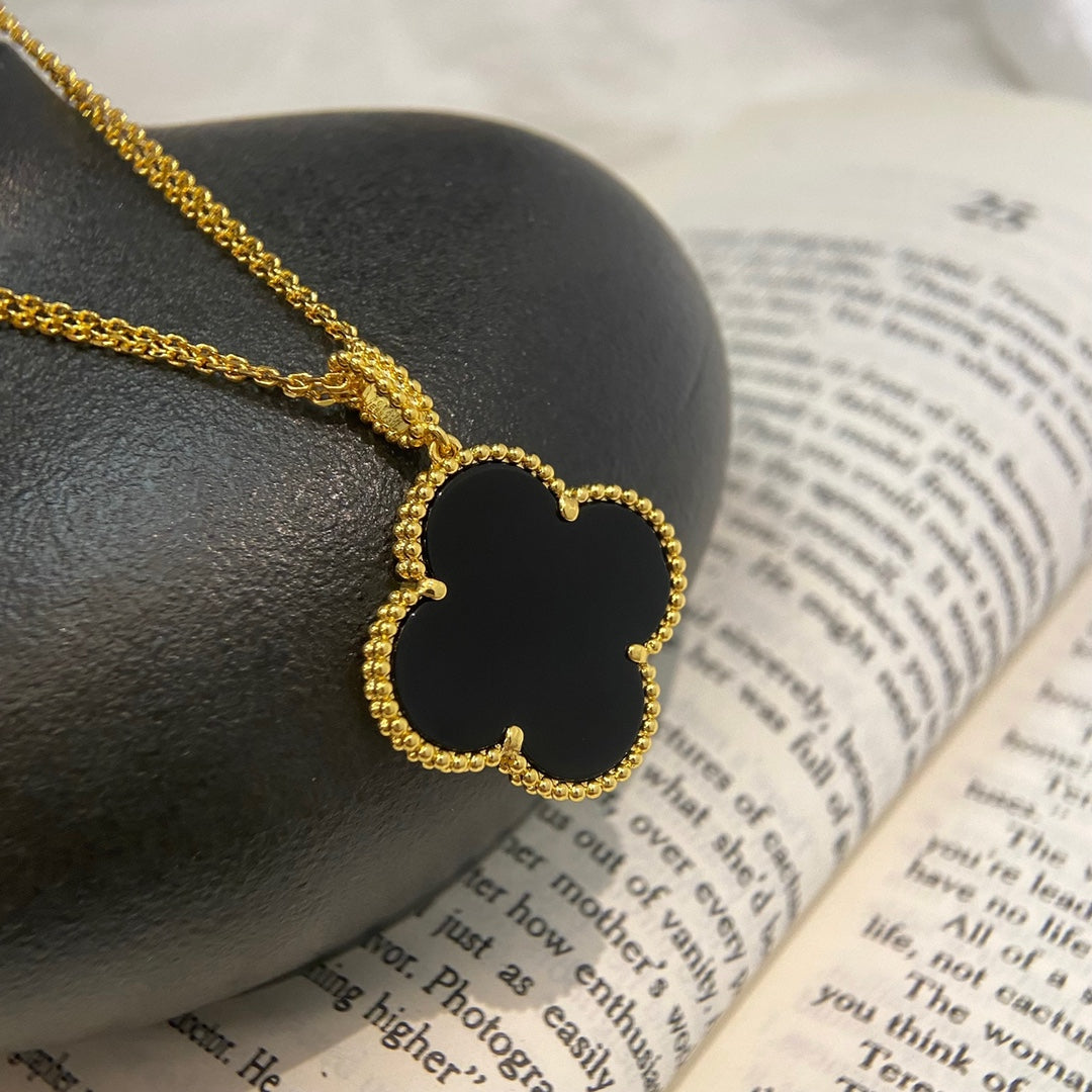 [：Polaidi Jewelry]CLOVER 25MM NECKLACE GOLD ONYX