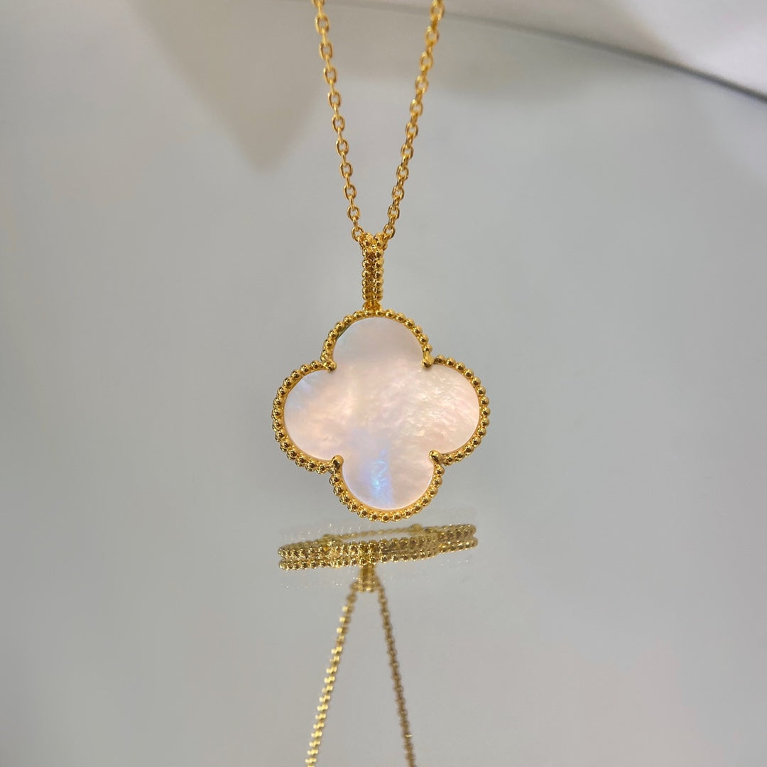 [：Polaidi Jewelry]CLOVER 25MM MOP LARGE PENDANT NECKLACE