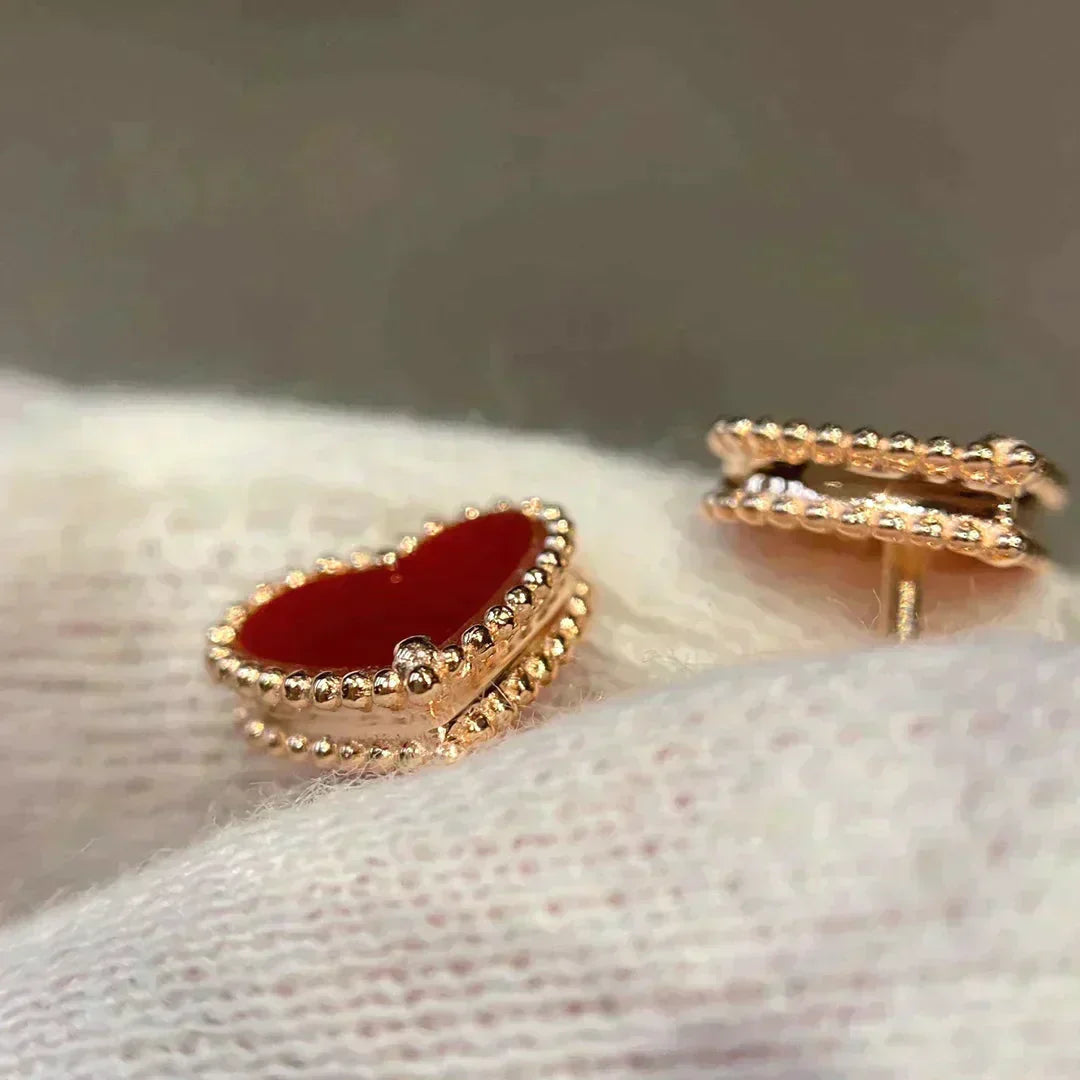 [：Polaidi Jewelry]HEART CARNELIAN STUD EARRINGS
