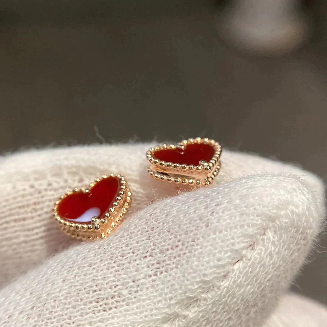 [：Polaidi Jewelry]HEART CARNELIAN STUD EARRINGS