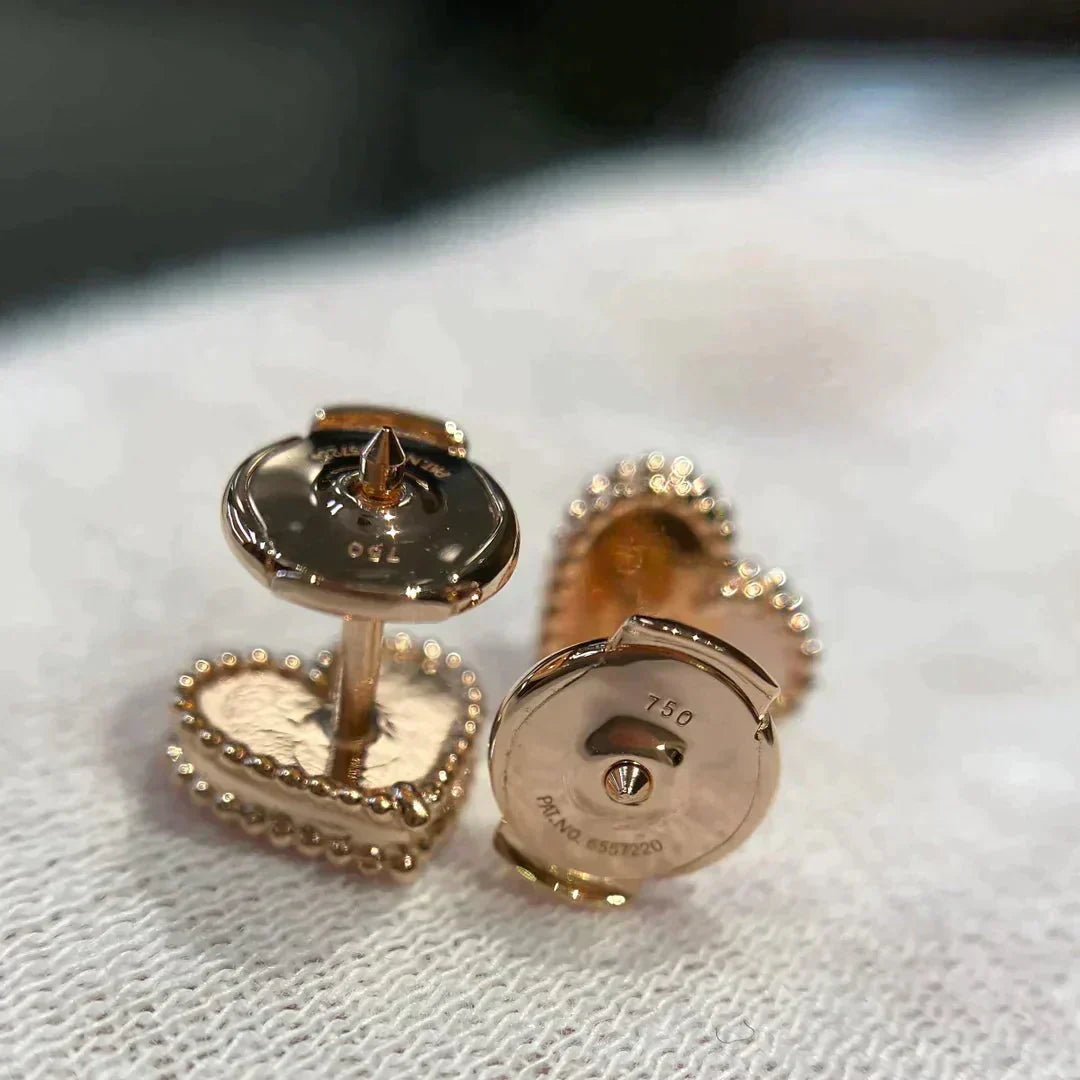[Polaidi Jewelry]HEART CARNELIAN STUD EARRINGS