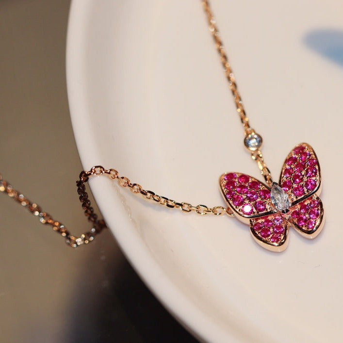 [：Polaidi Jewelry]BUTTERFLY RED DIAMOND ROSE GOLD NECKLACE