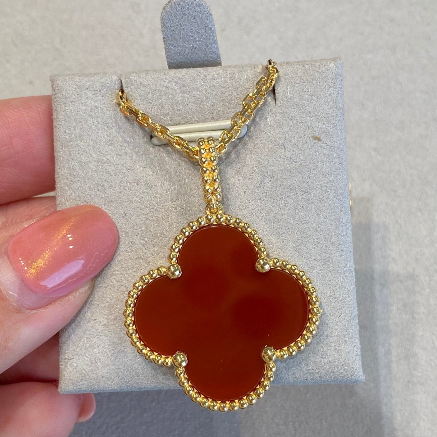 [Polaidi Jewelry]CLOVER 25MM NECKLACE GOLD CARNELIAN