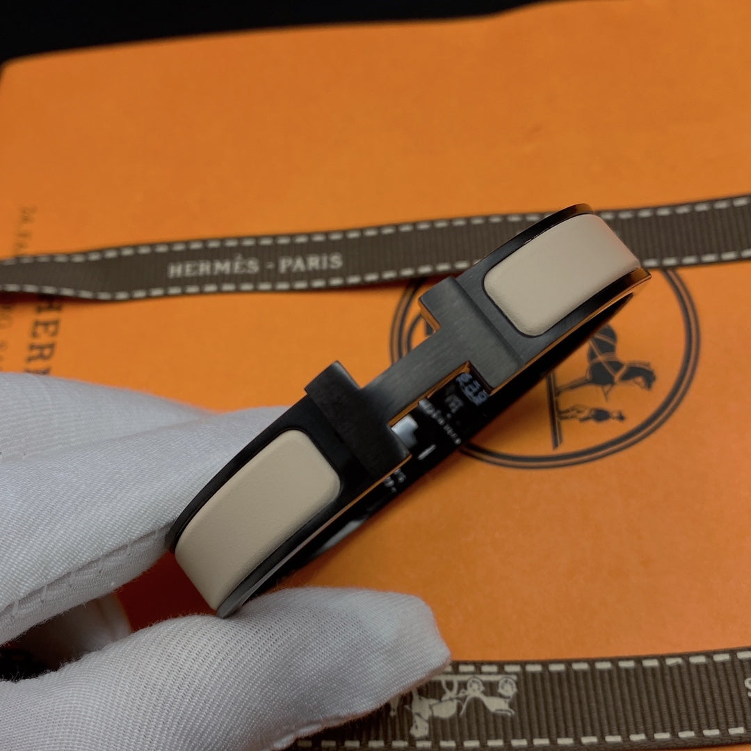 [Polaidi Jewelry]H BRACELET 12MM BLACK BEIGE CERAMIC