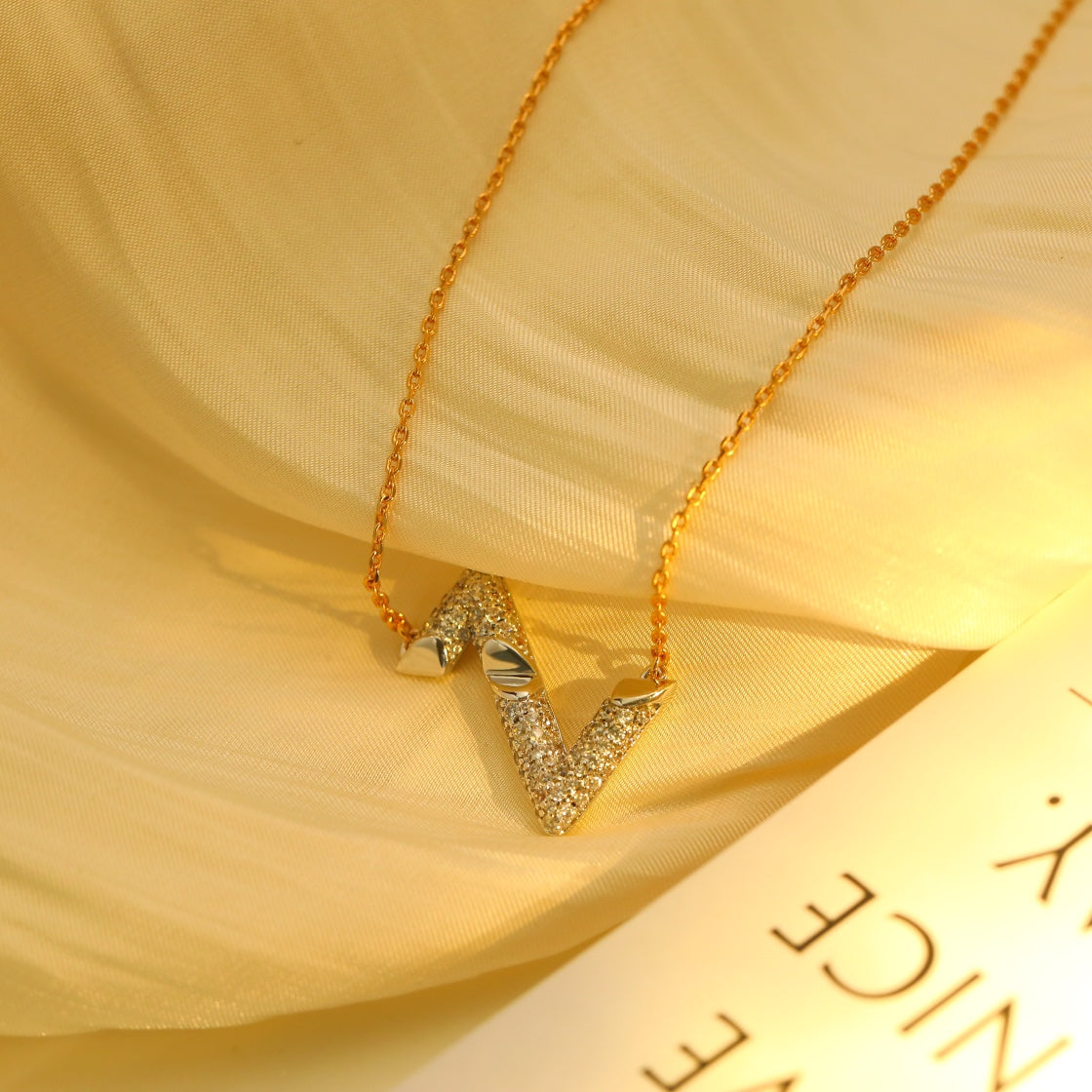 [：Polaidi Jewelry]VOLT SILVER DIAMOND PEDANT NECKLACE