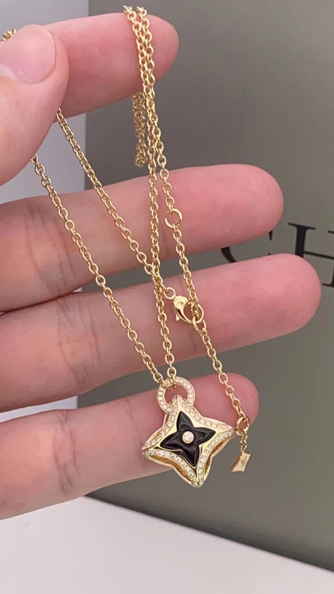 [：Polaidi Jewelry]STAR PEDANT PINK GOLD DIAMOND NECKLACE
