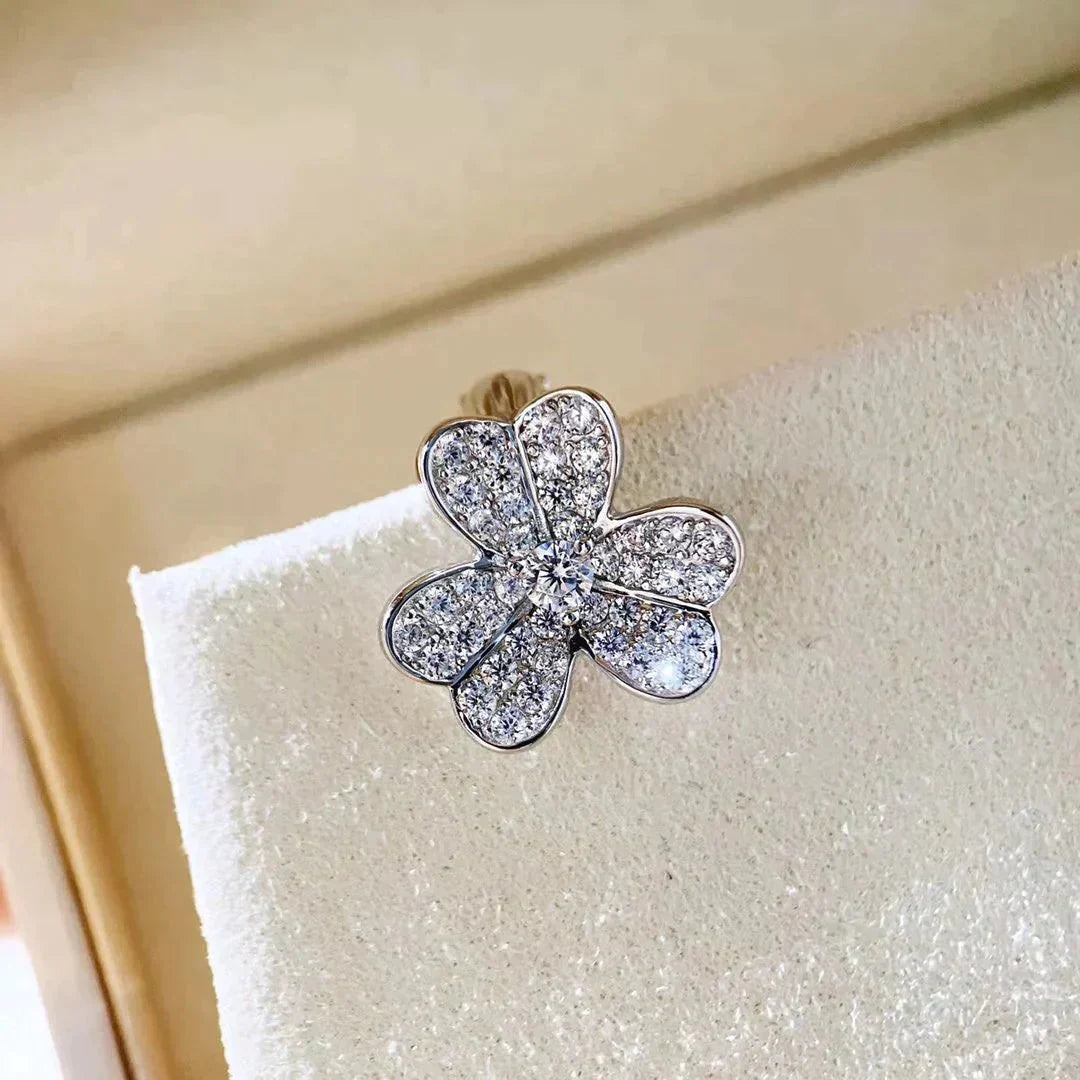 [Polaidi Jewelry]CLOVER COMOS DIAMOND EARRINGS SILVER