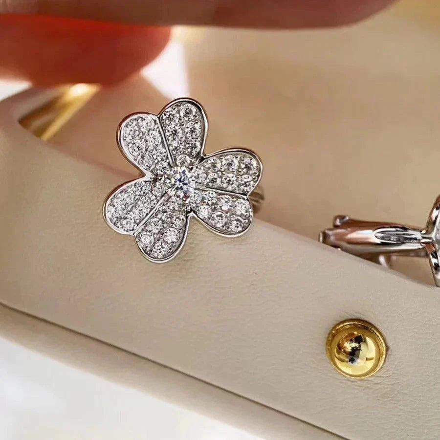 [：Polaidi Jewelry]CLOVER COMOS DIAMOND EARRINGS SILVER